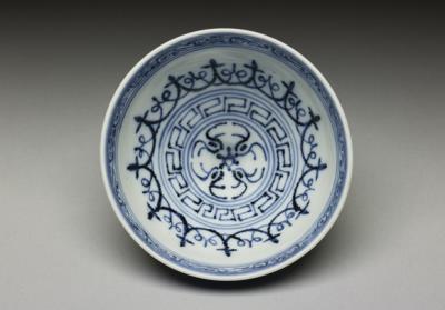 图片[2]-Bowl with geometric flowers decoration in underglaze blue, Ming dynasty, Yongle reign (1403-1424)-China Archive